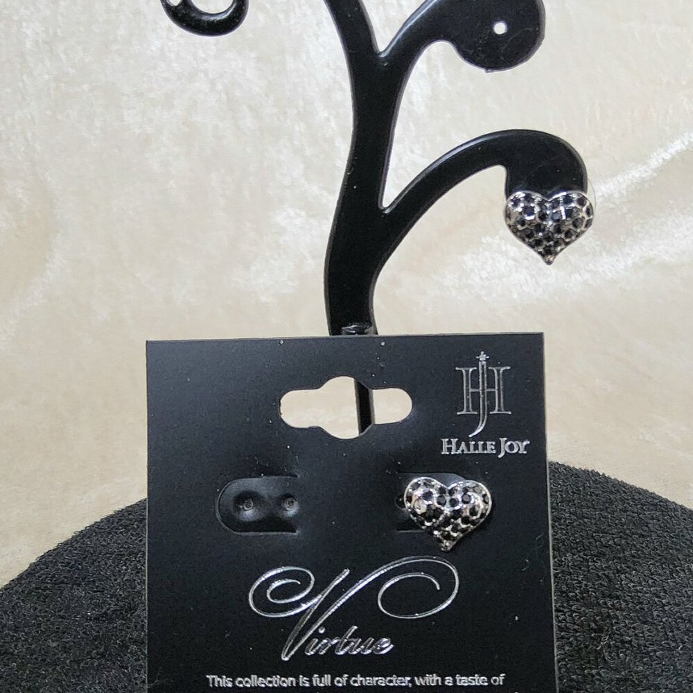 new womans halle joy stainless steel "virtue" heart shaped black crystal earring